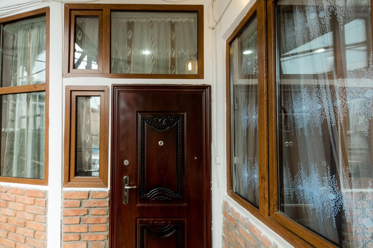 Gabi'S House Apartment Tbilisi Exterior foto
